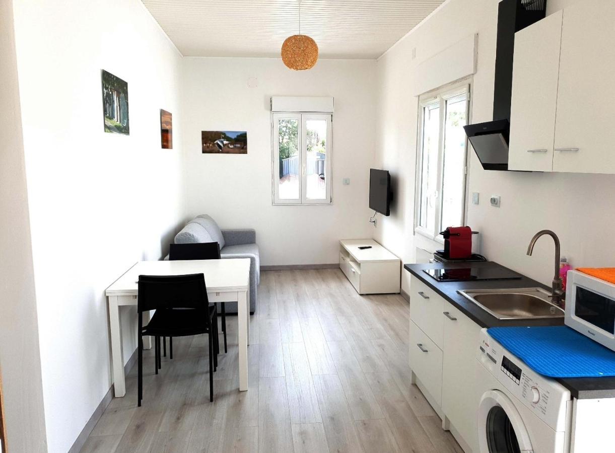 Beau Logement Avec Terrasse, Jacuzzi Et Terrain De Petanque Privatif A 5 Minutes De La Plage Audenge Exterior photo
